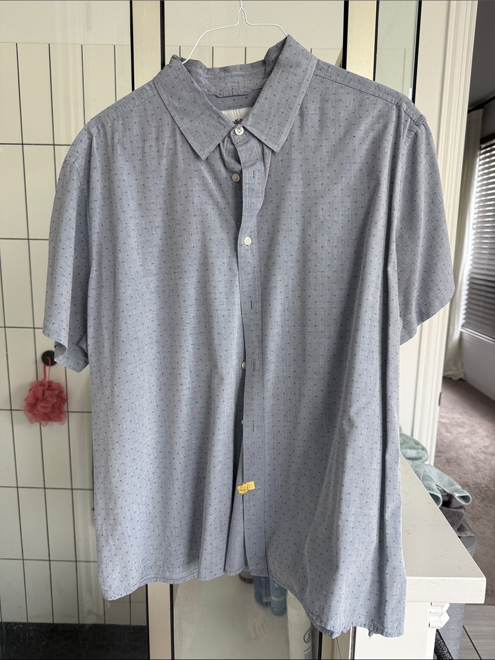 Goodfellow & Co Light Blue Short-Sleeve Button-Down Shirt